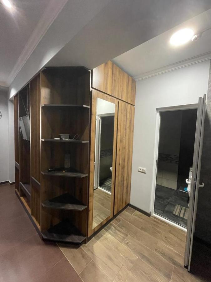 One Central Apartment Ереван Экстерьер фото