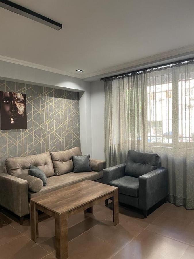 One Central Apartment Ереван Экстерьер фото